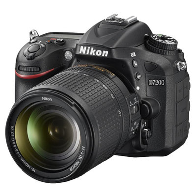 尼康（Nikon）D7200单反套机（AF-S DX 尼克尔 18-140mm f/3.5-5.6G ED VR）