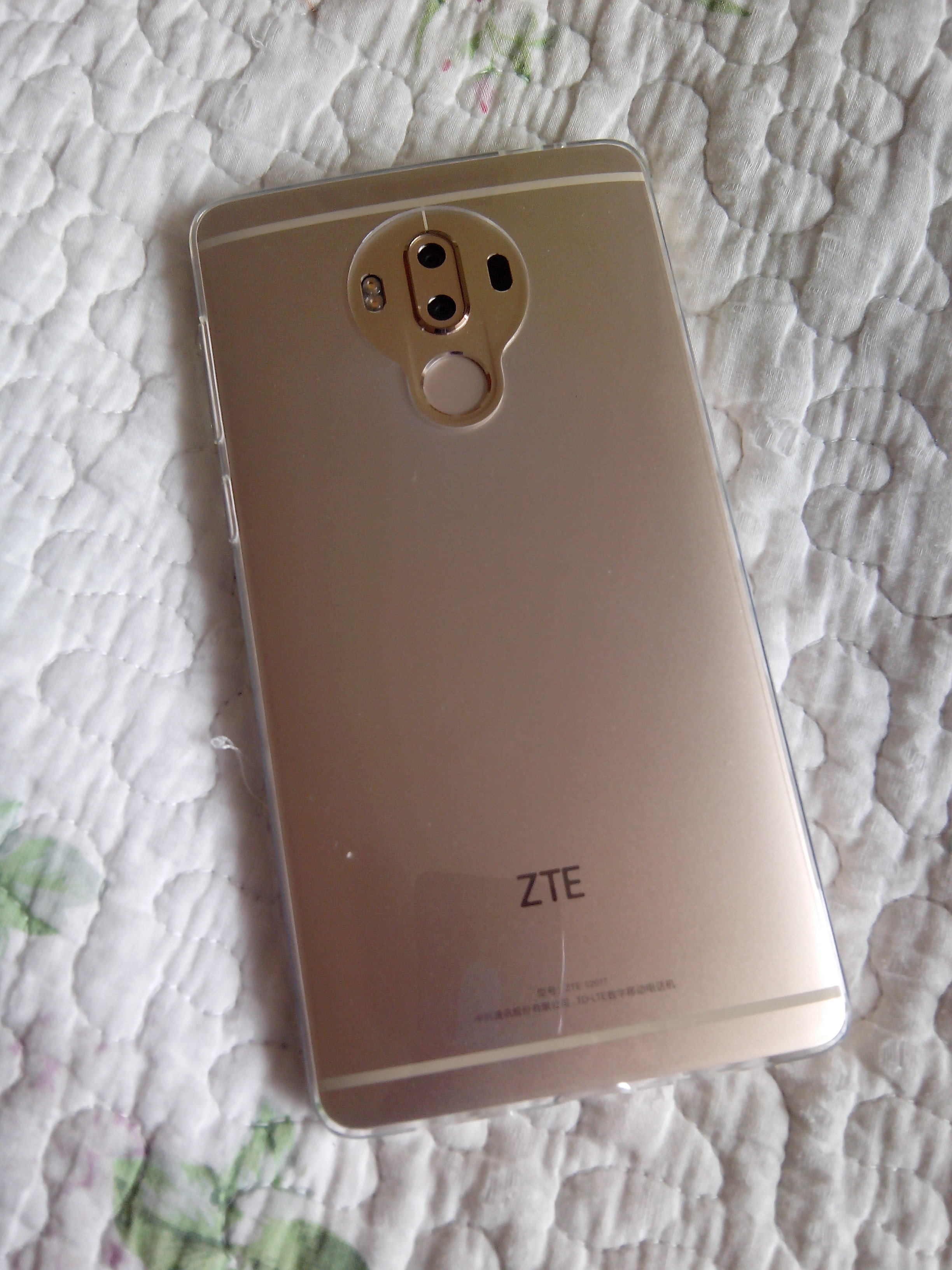 zte/中兴 c2017 天机7 max 6英寸4gb运行裸眼3d全网通4g美颜拍照智能