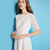 法式蕾丝白色连衣裙女收腰显瘦2021春夏新款赫本风一字领气质(白色 S)第5张高清大图