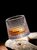加厚旋转水晶玻璃酒杯ins风北欧威士忌杯创意个性洋酒不倒翁杯子(平底-条纹款【2只装】)第3张高清大图