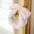 【ONEDAY】 日本新款擦手巾 蝴蝶结设计可爱少女心不掉毛 蝴蝶结束发带两件套礼盒(米色)第2张高清大图
