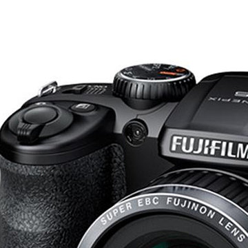 富士（FUJIFILM）FinePix S4850数码相机1600万像素，30倍光学变焦光学防抖！AA电池供电办您走遍天涯！