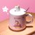 陶瓷马克杯可爱少女带盖勺喝水杯子家用咖啡麦片杯创意个性潮流(【平盖猫咪款】撒盐喵-450ml)第3张高清大图