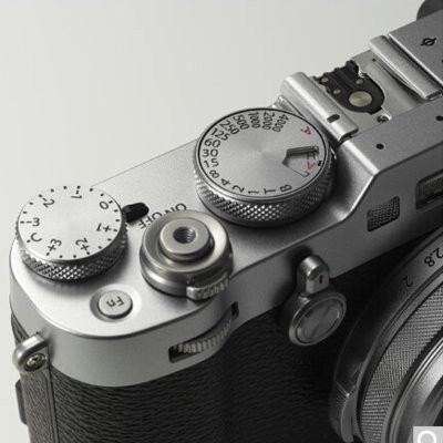 富士（Fujifilm）X100F 数码相机 X100F 旁轴相机文艺复古 富士X100F相机(银色 套餐一)