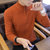 卡郎琪 男士新款秋冬季半高领保暖修身纯色毛衣 韩版针织衫潮流青年中领线衣黑色修身打底衫QCC126-1-827(橘红色 XXXL)第2张高清大图