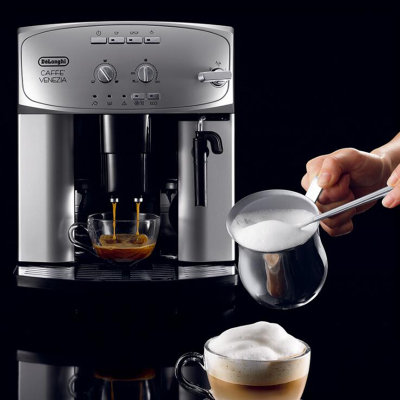意大利德龙（Delonghi) ESAM2200.S 全自动咖啡机意式家用商用够买附赠德龙电水壶一个