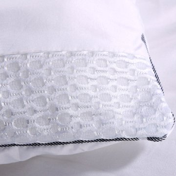诗蒂芬羽丝绒抗菌保暖被(150×210cm/2KG)